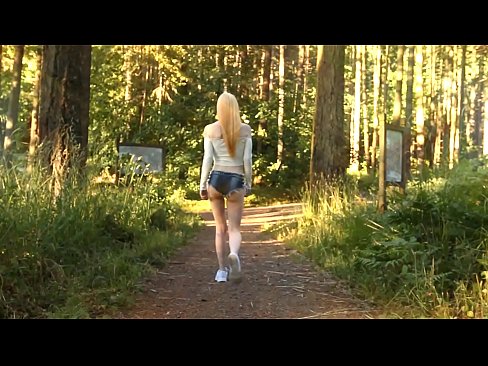 ❤️ Skaista sieviete kustas lēni, nevis kails video ❌ Krievu porno pie mums ❌❤