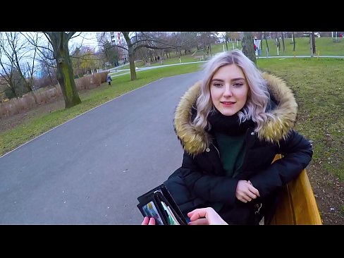 ❤️ Norij svešinieka karstu spermu par naudu - blowjob in the park by Eva Elfie ❌ Krievu porno pie mums ❌❤